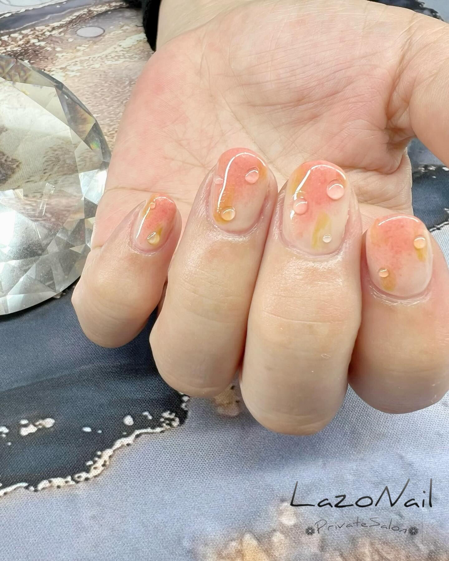 桃ネイルをお客様にさせていただきました💅