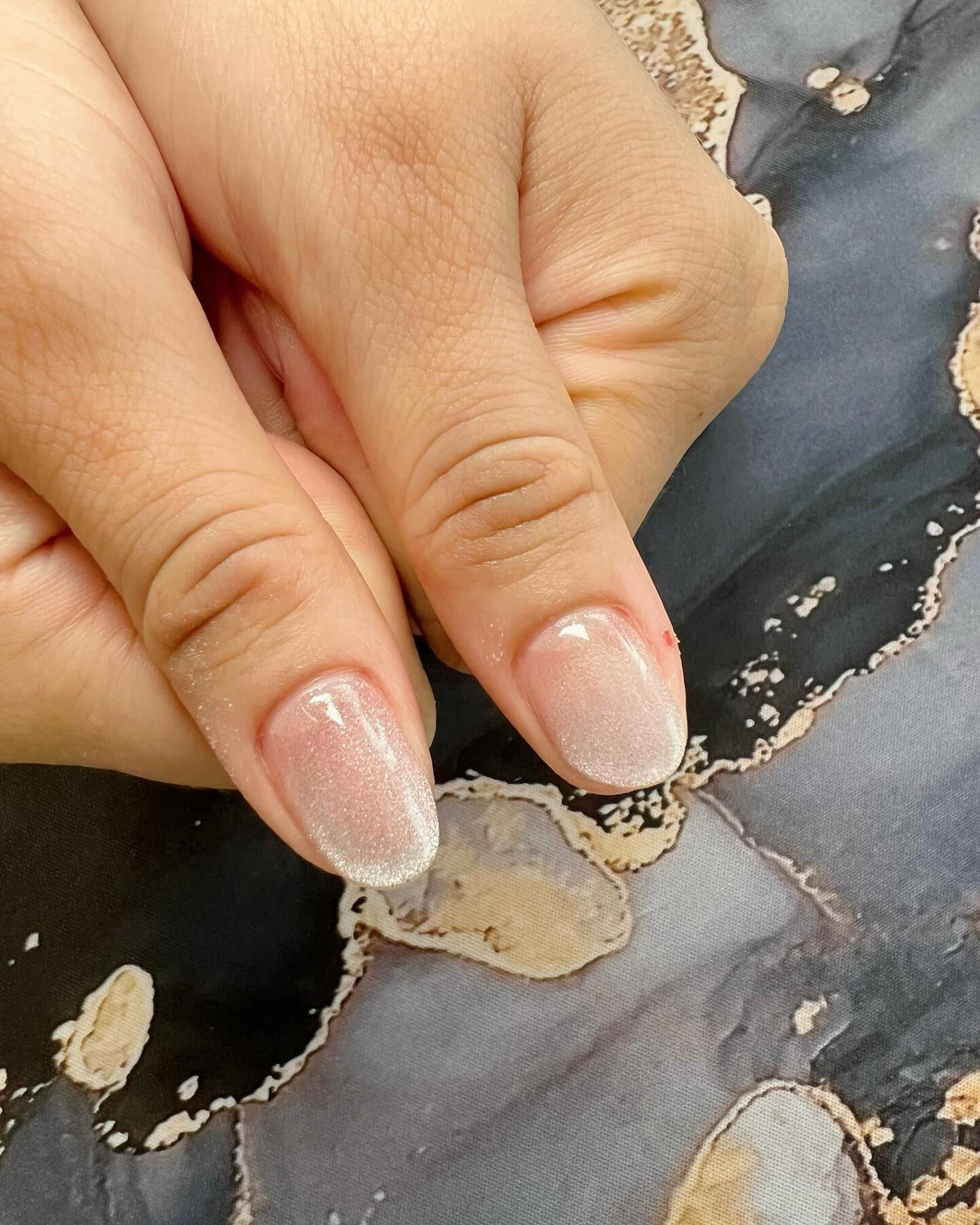 シンプルマグネイルをさせていただきました💅