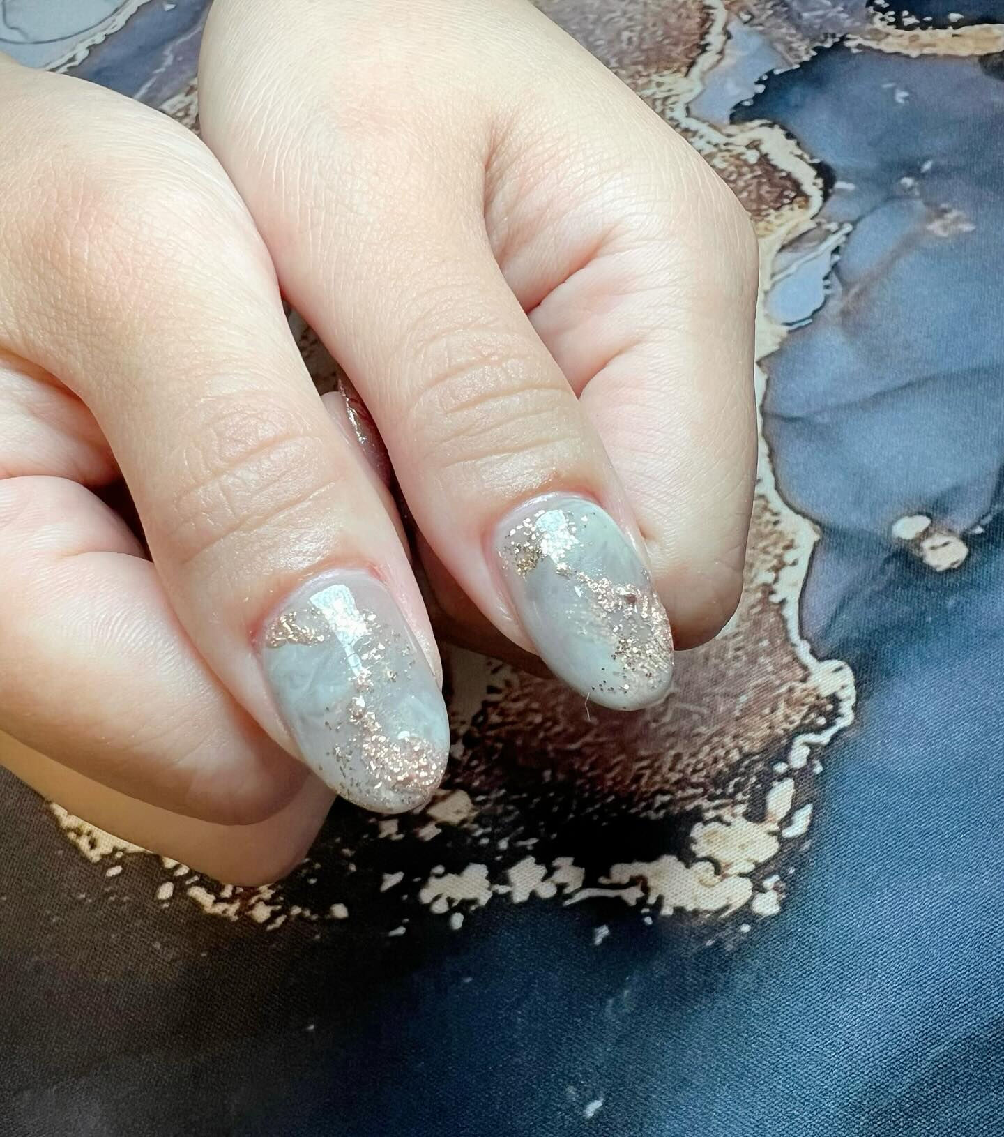 持ち込みニュアンスネイルさせていただきました💅