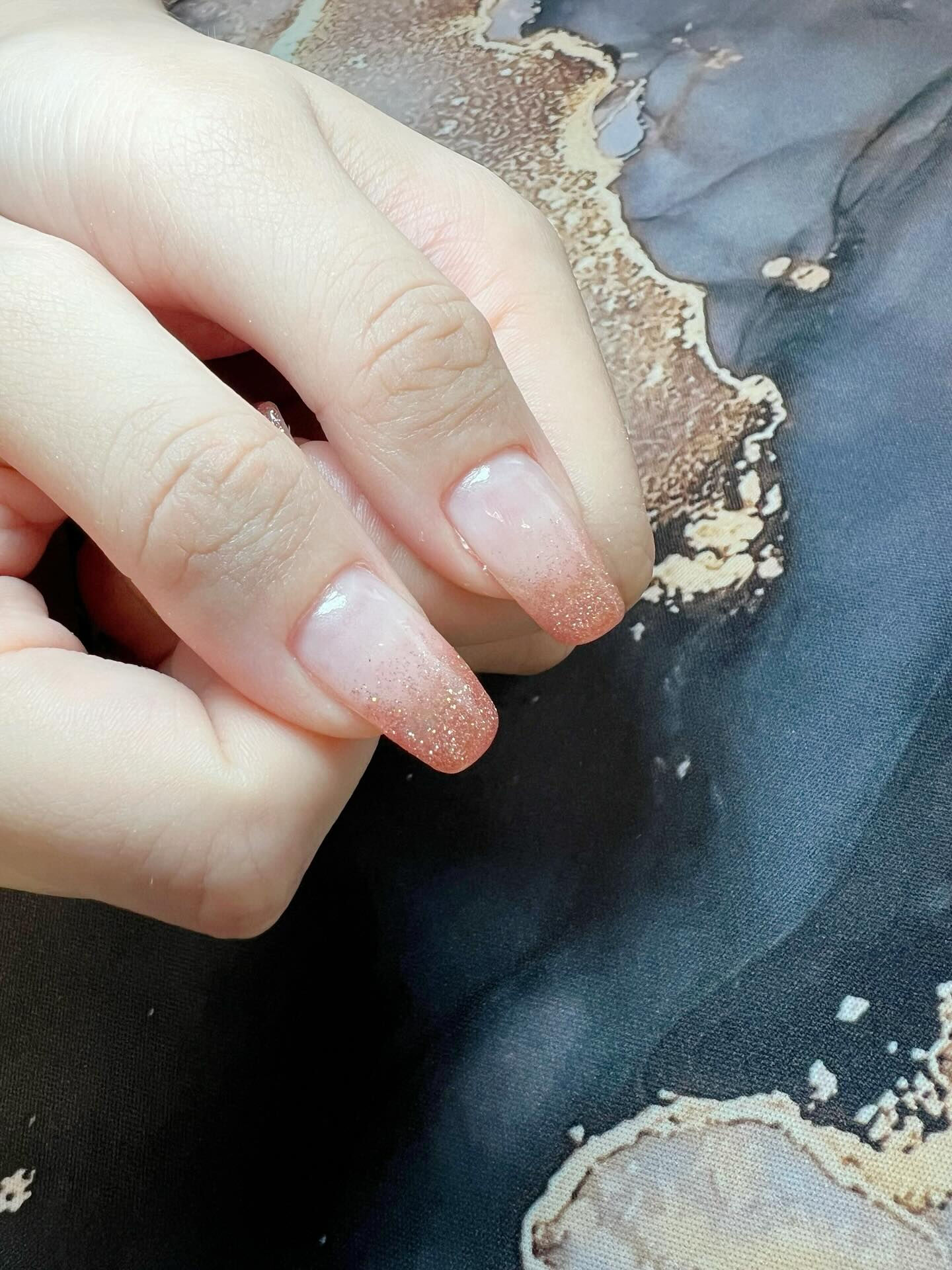 シンプルラメグラさせていただきました💅