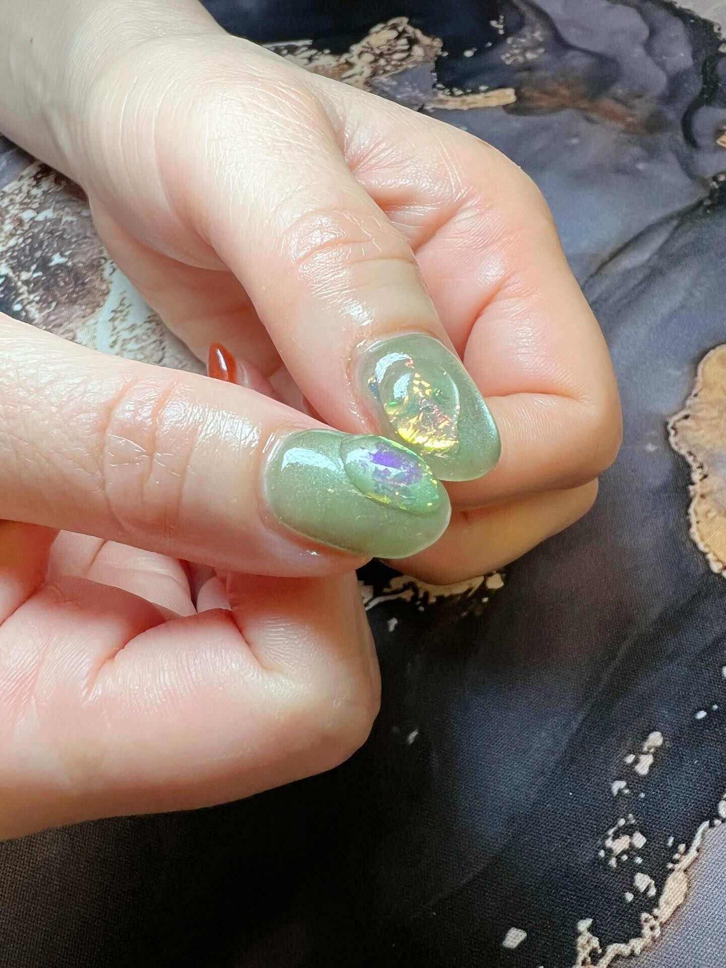 定額ネイルシンプルを色を変えてさせていただきました💅