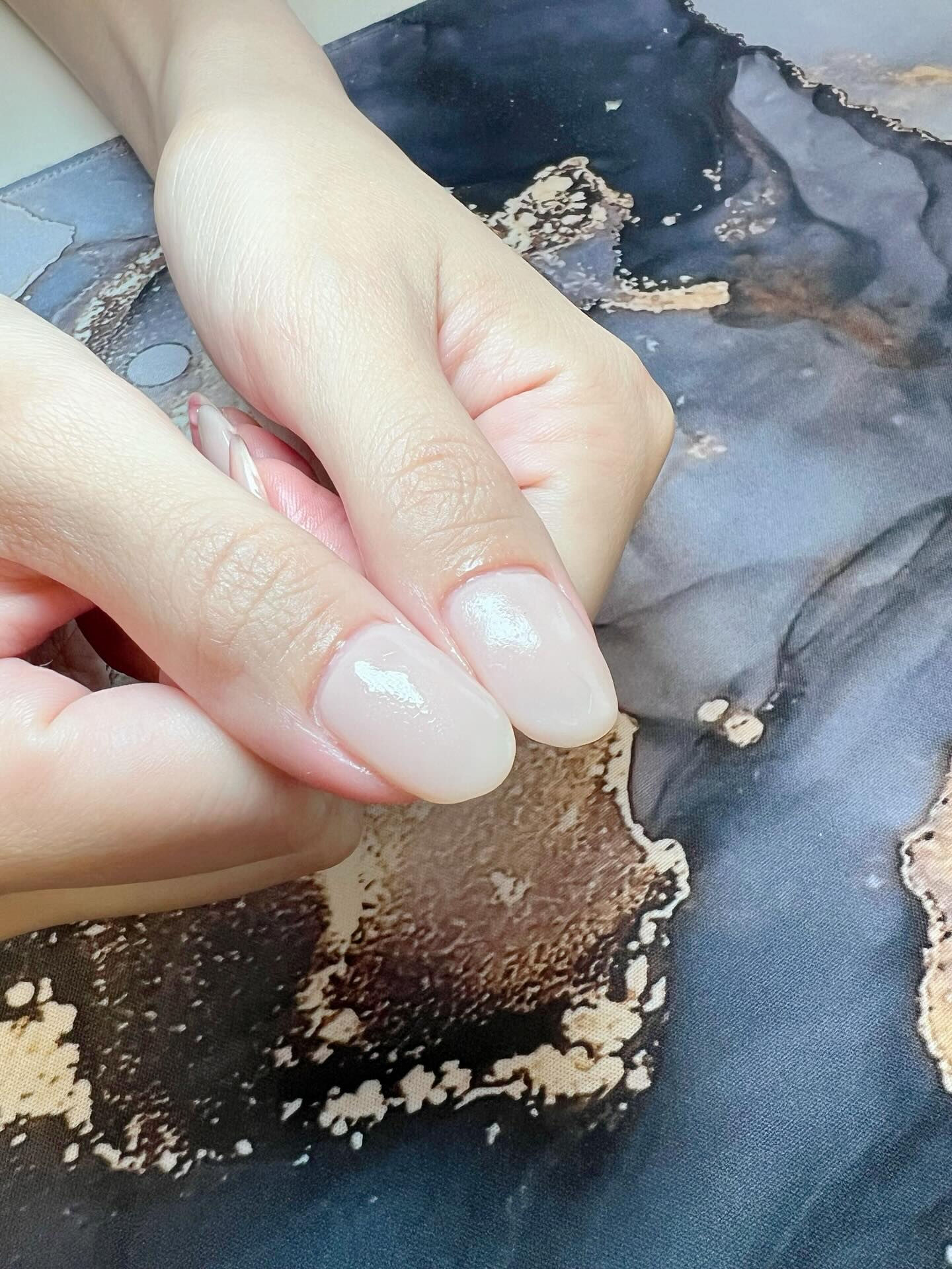 桃ネイルさせていただきました💅