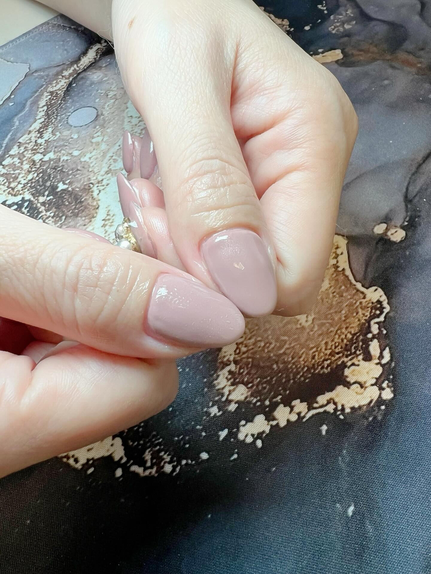 ワンカラー大人ネイルさせていただきました💅