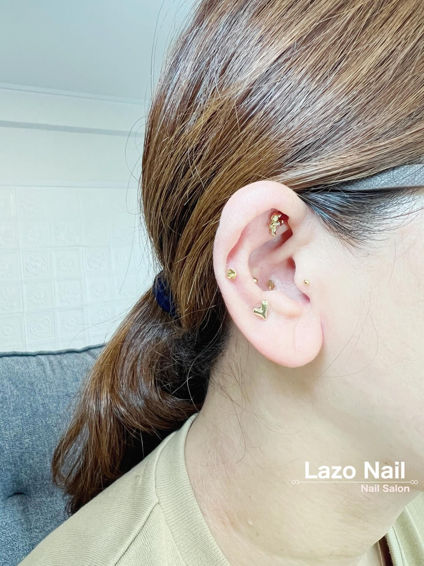 耳つぼジュエリーさせていただきました👂