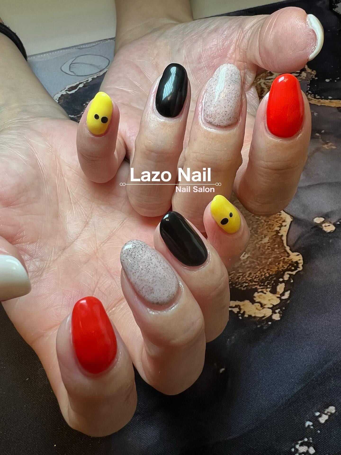 定額ネイルシンプルさせていただきました💅