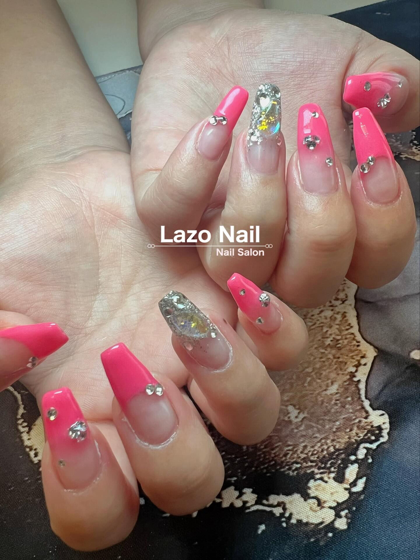 持ち込みデザインネイルさせていただきました💅