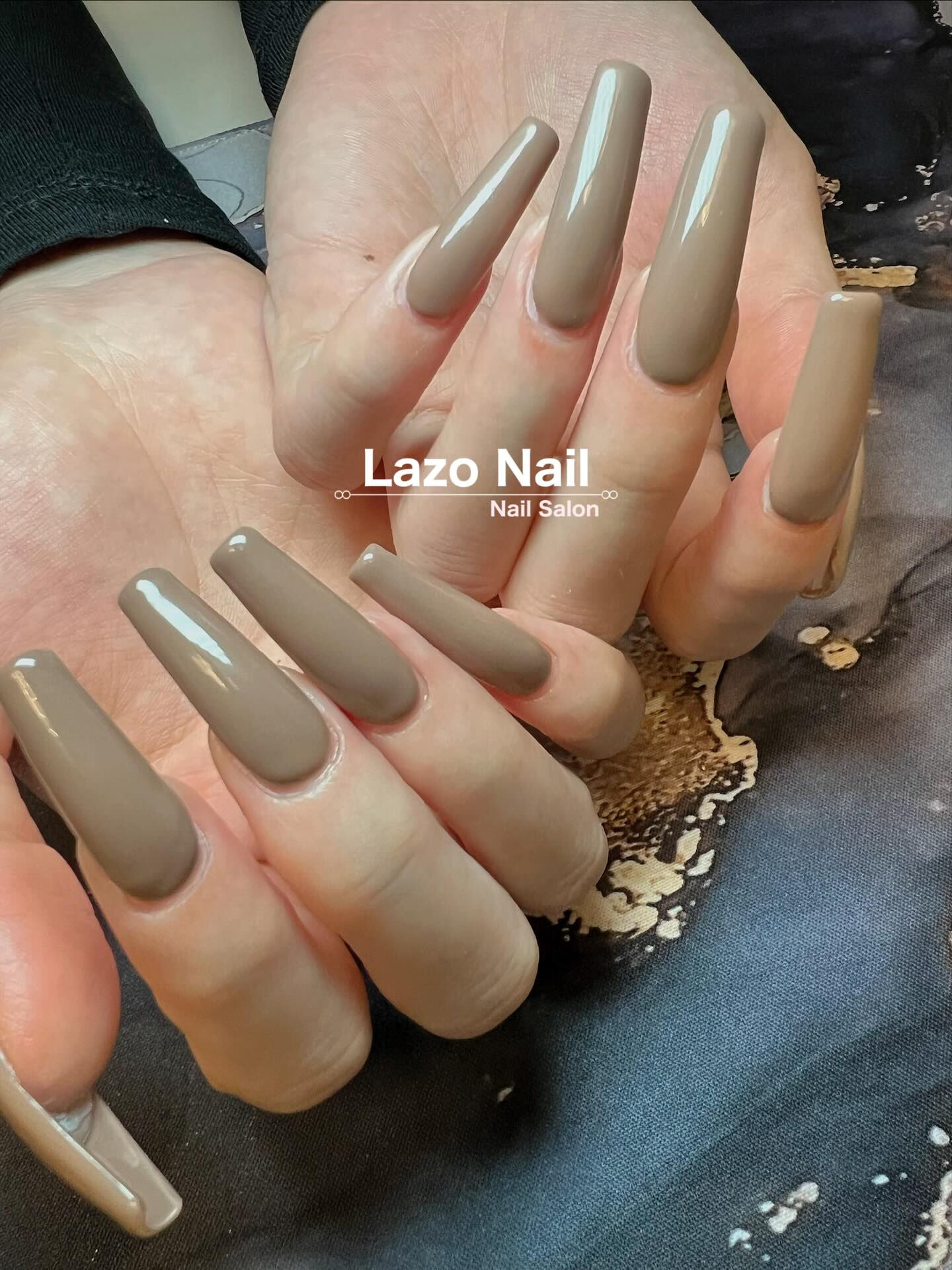 ワンカラー&長さ出しさせていただきました💅