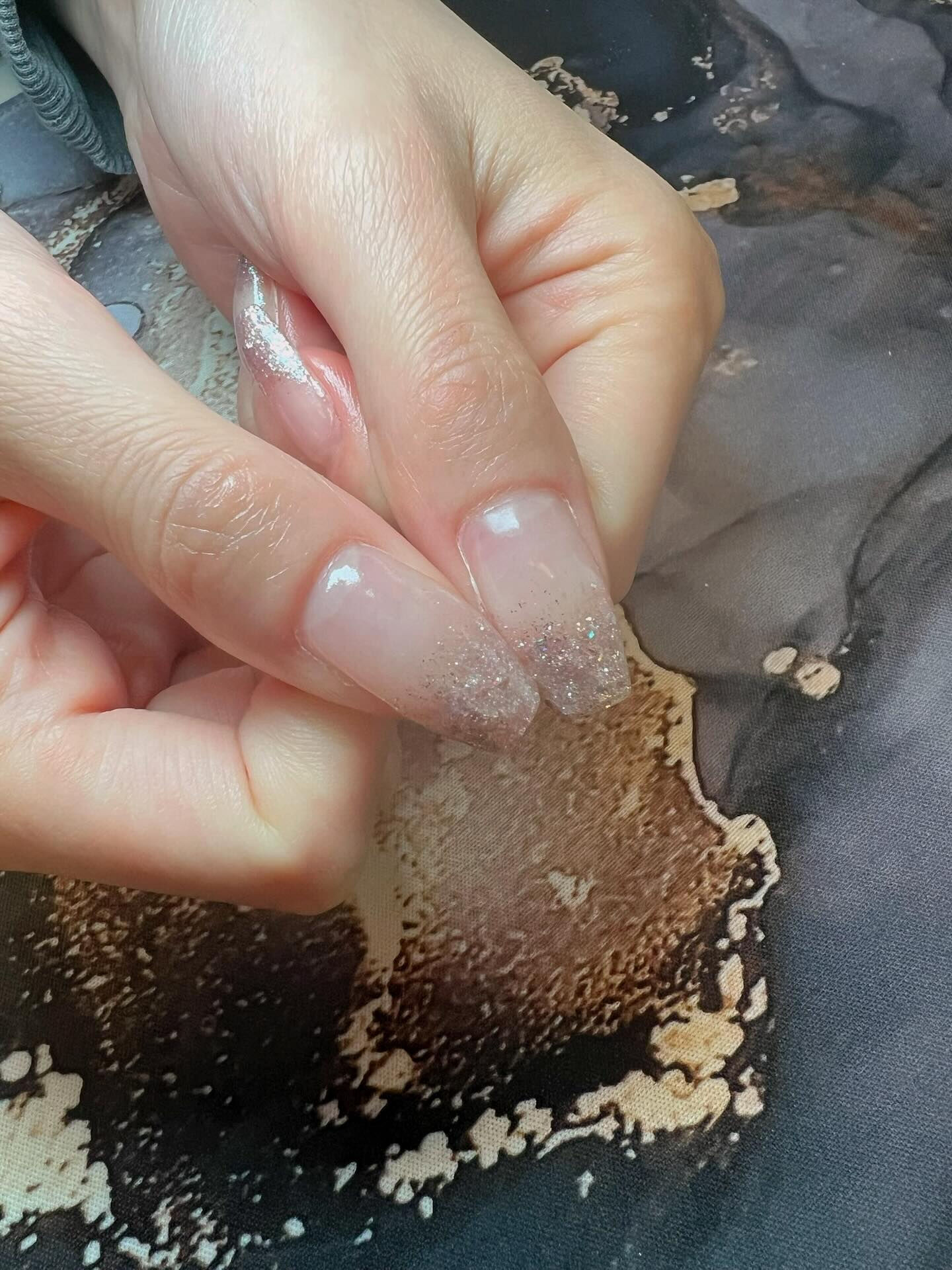 シンプルラメグラさせていただきました💅