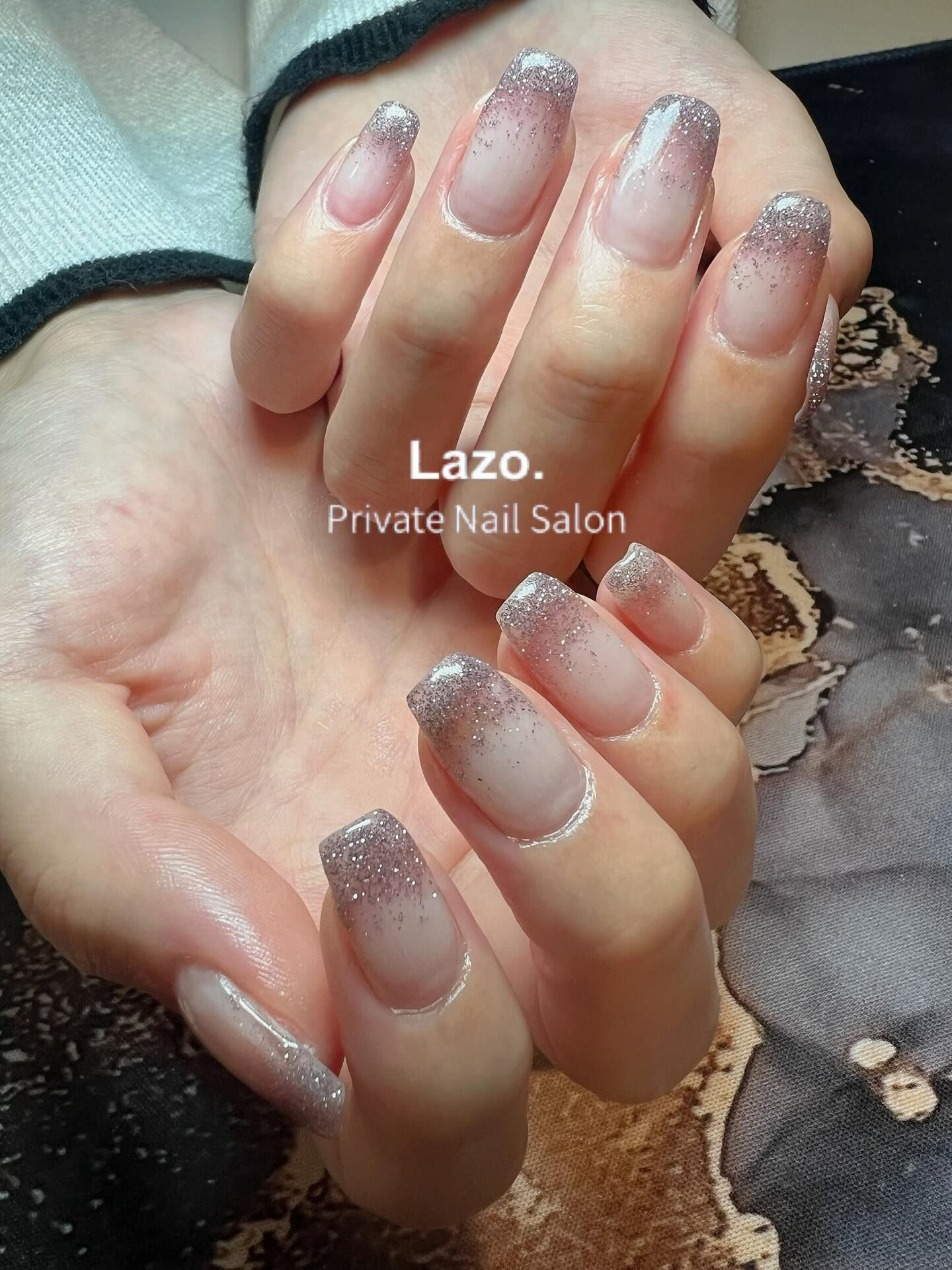 フラッシュグラデさせていただきました💅