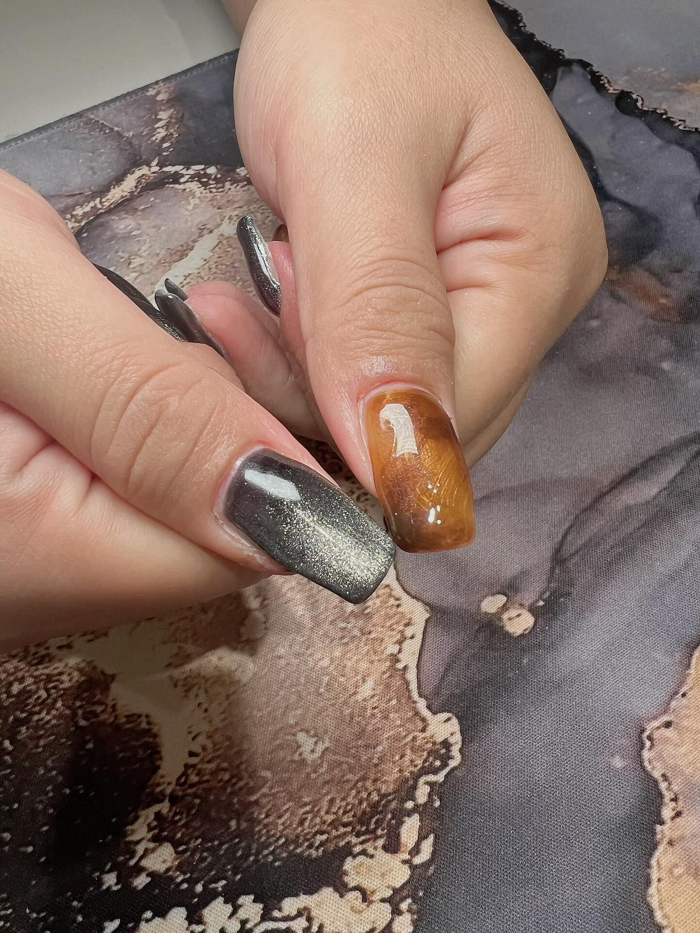 秋ネイル、べっ甲&マグさせていただきました💅