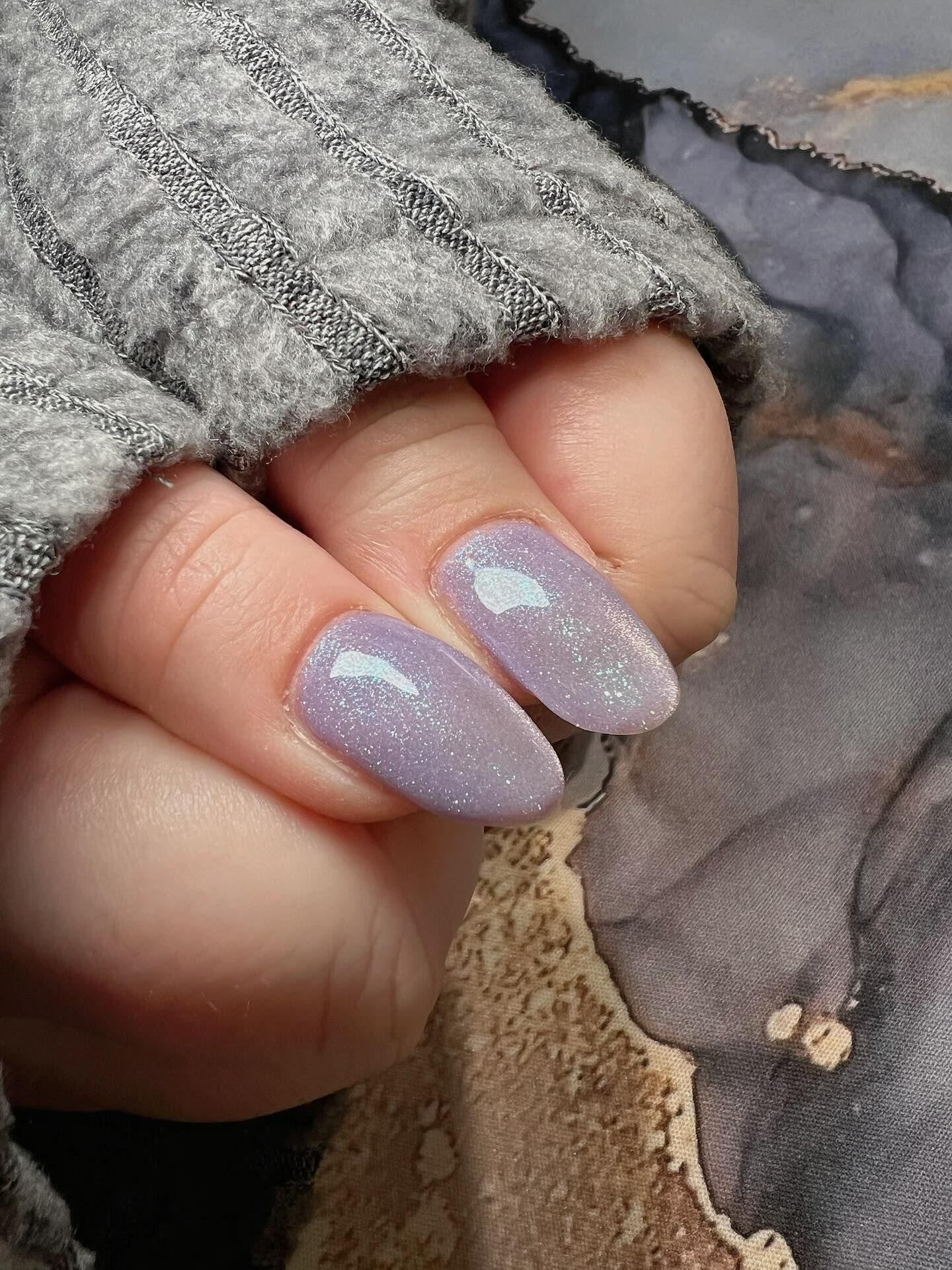 2色使いのマグネイルさせていただきました💅