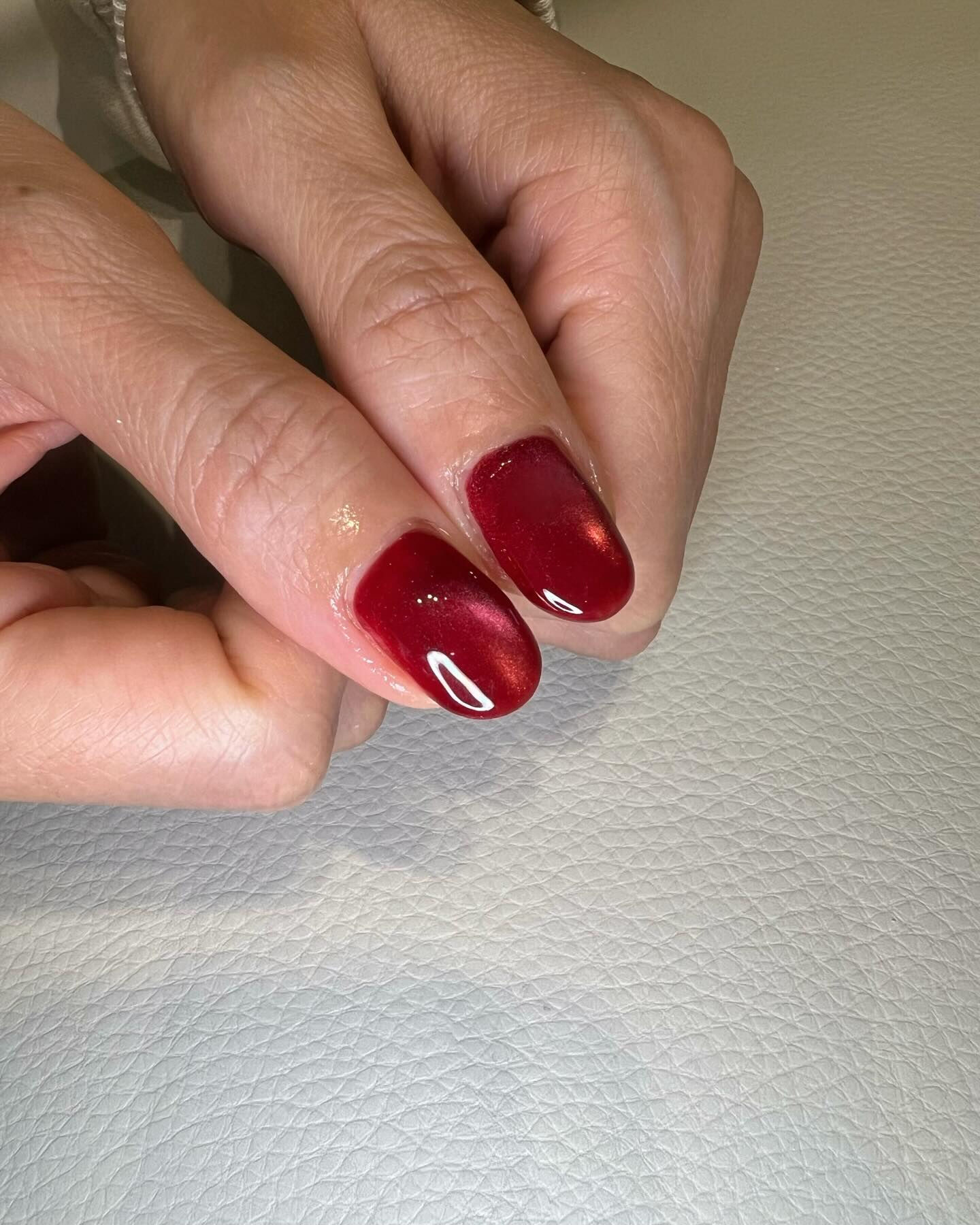 マグネットネイルさせていただきました💅