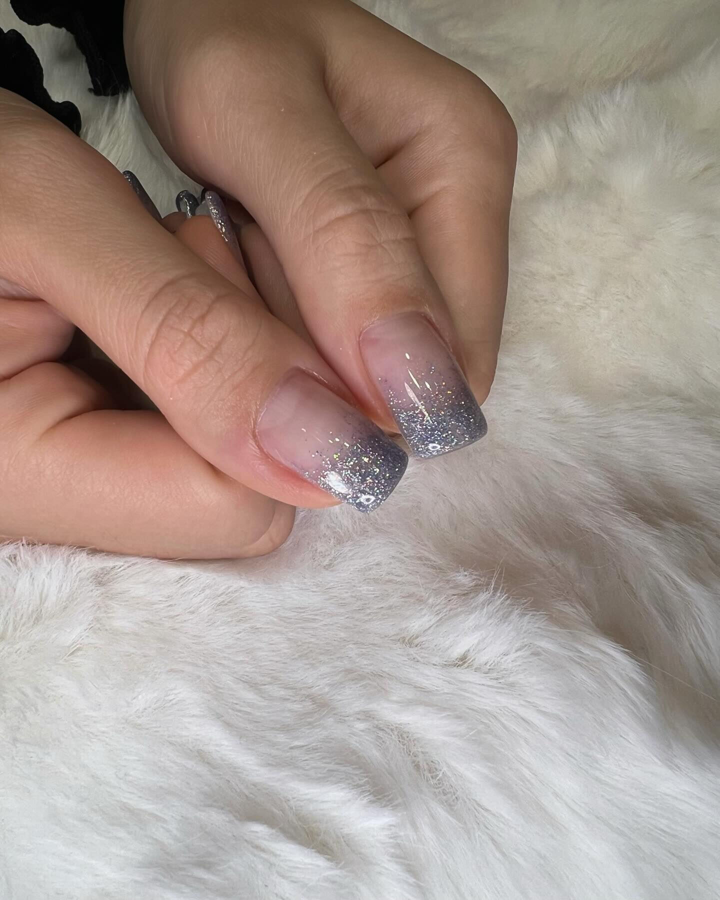 ラメグラネイル💅