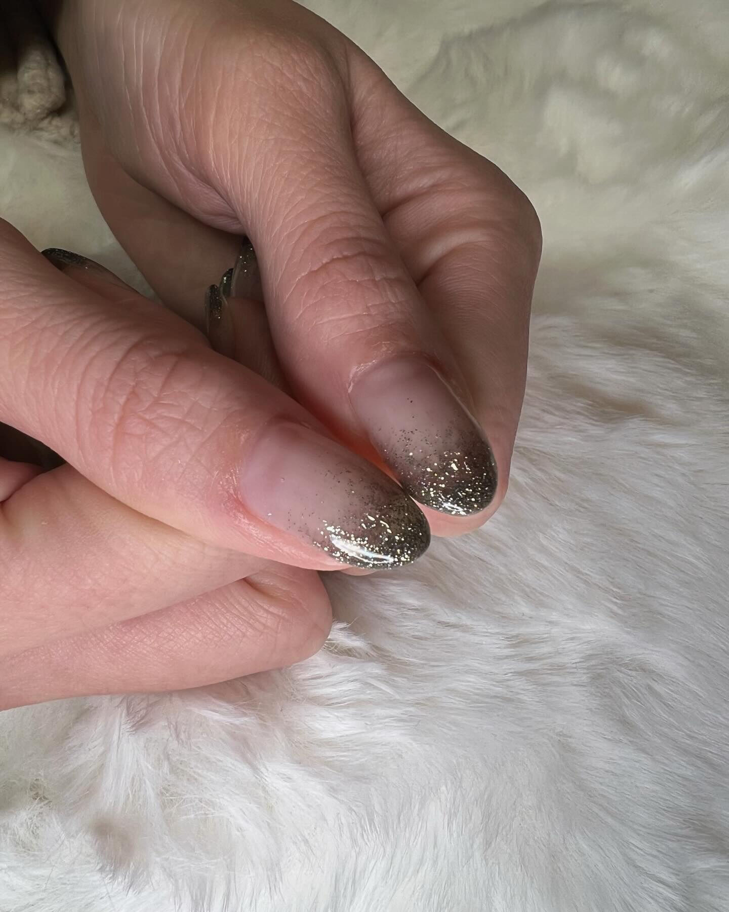 シンプルラメグラ💅