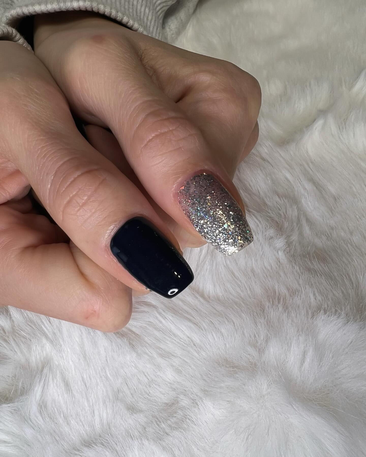 ワンカラー+ラメ💅