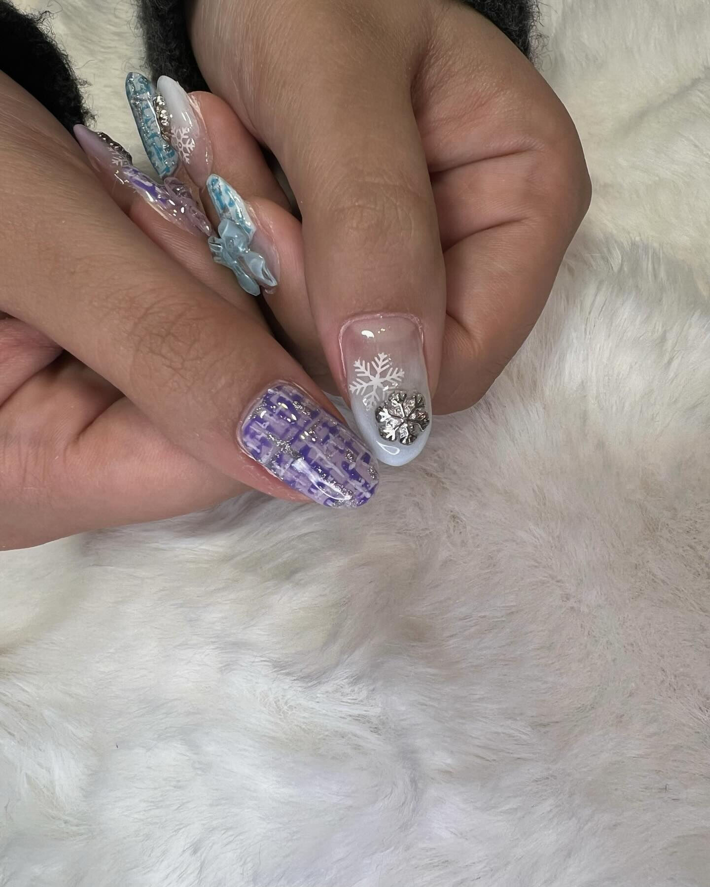 推しカラーネイル💅