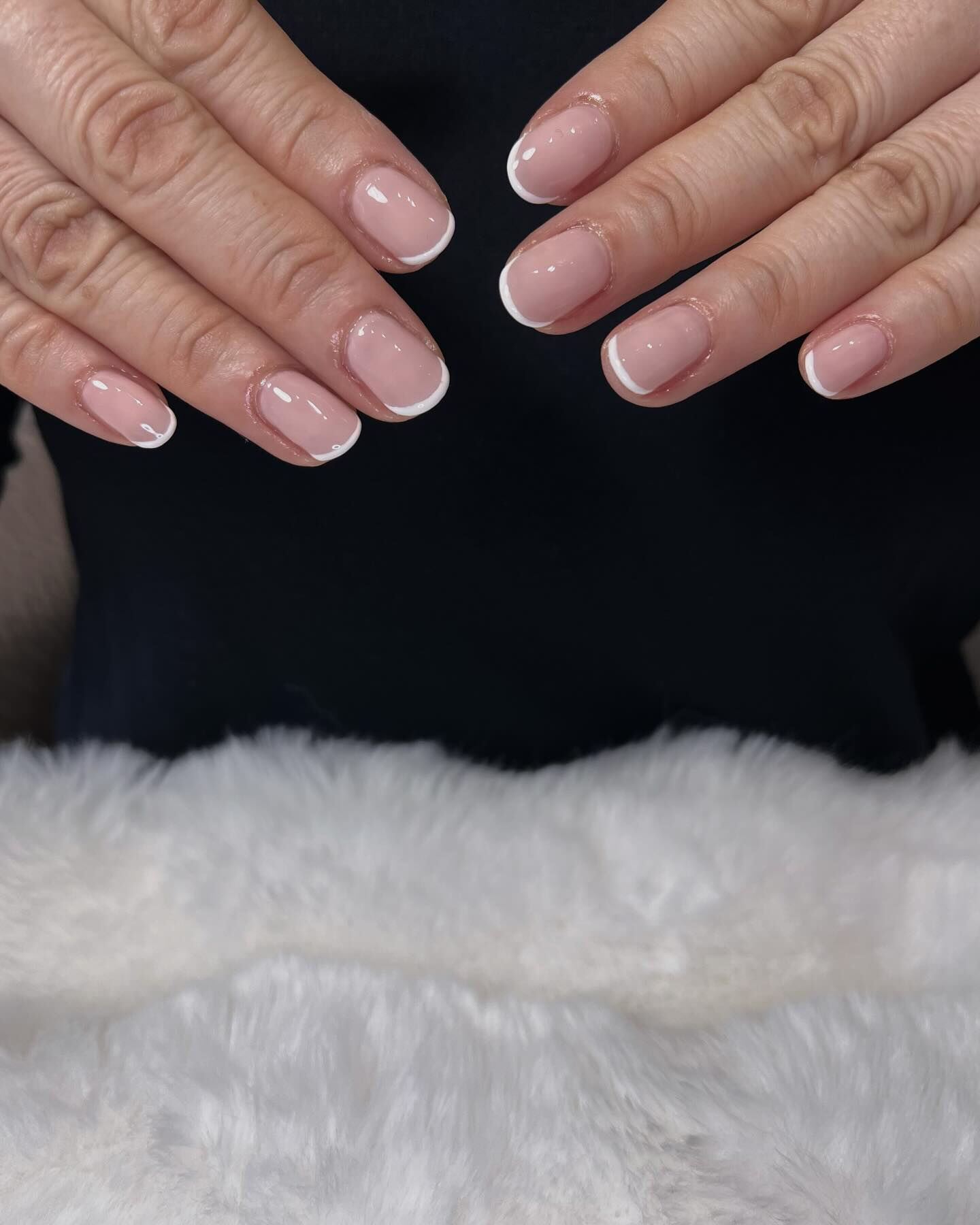 華奢フレンチネイル💅