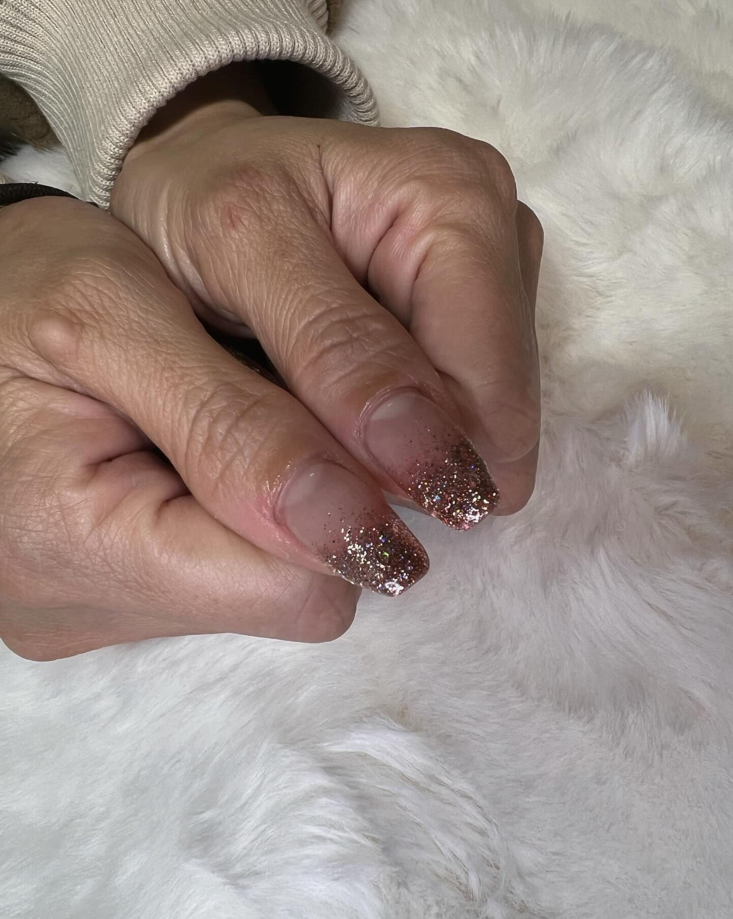 ラメグラネイル💅