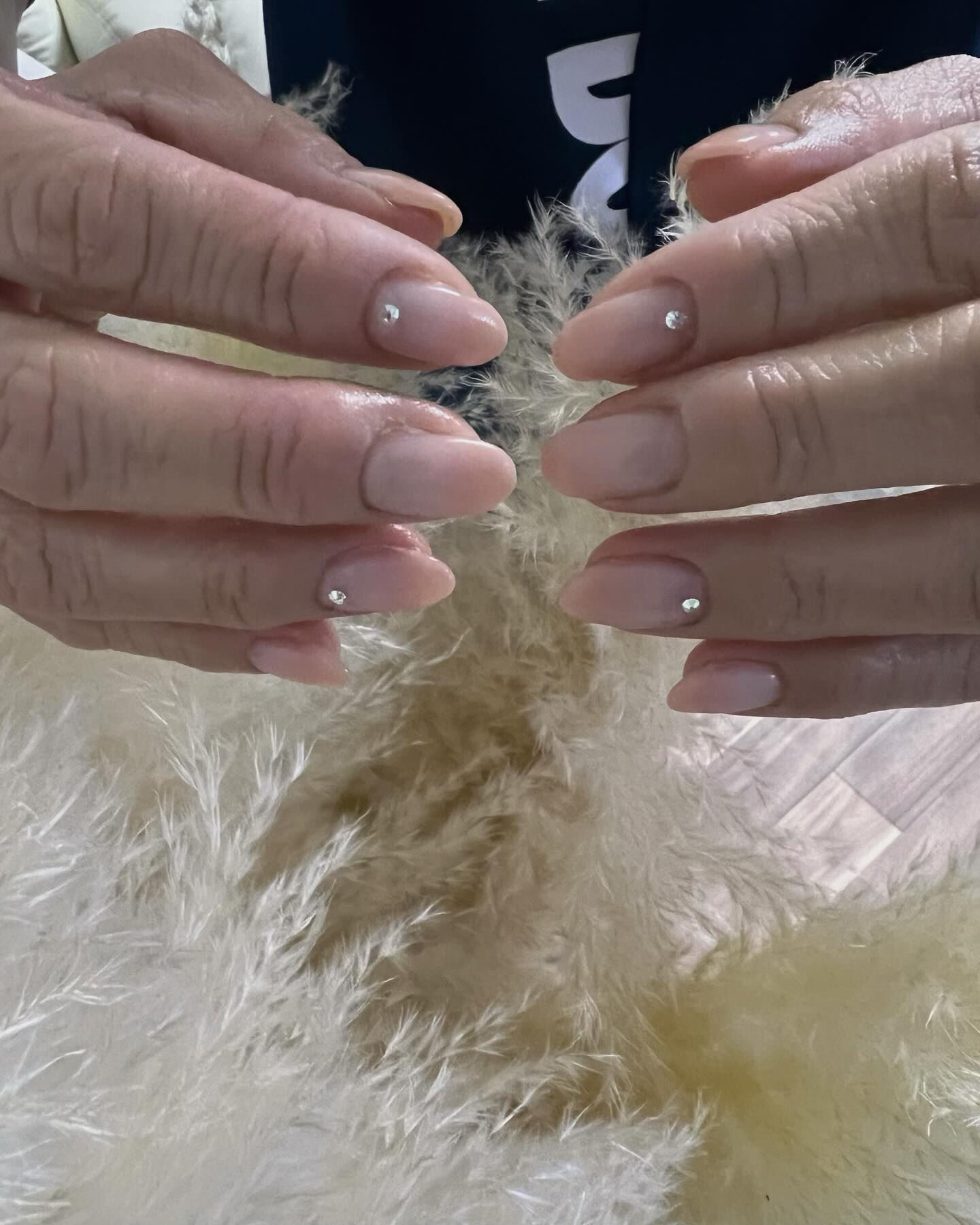 シンプルカラグラネイル💅