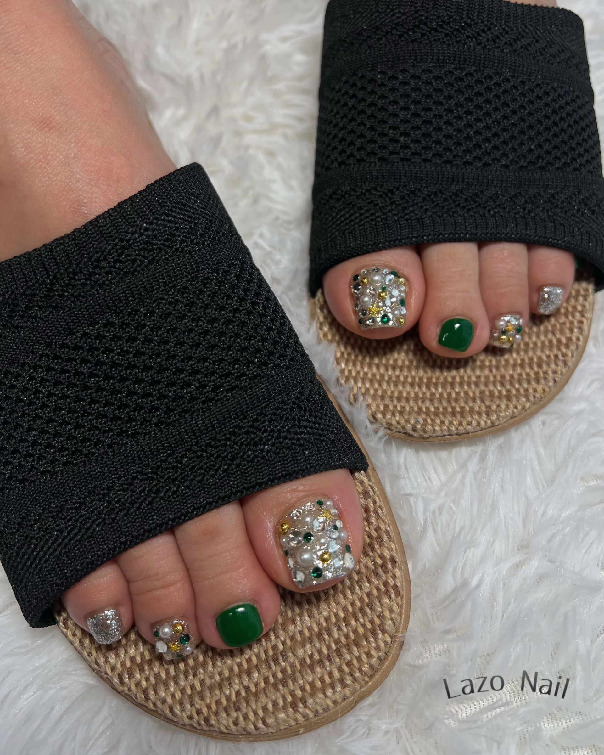 👣足元から、華やかな輝きを✨